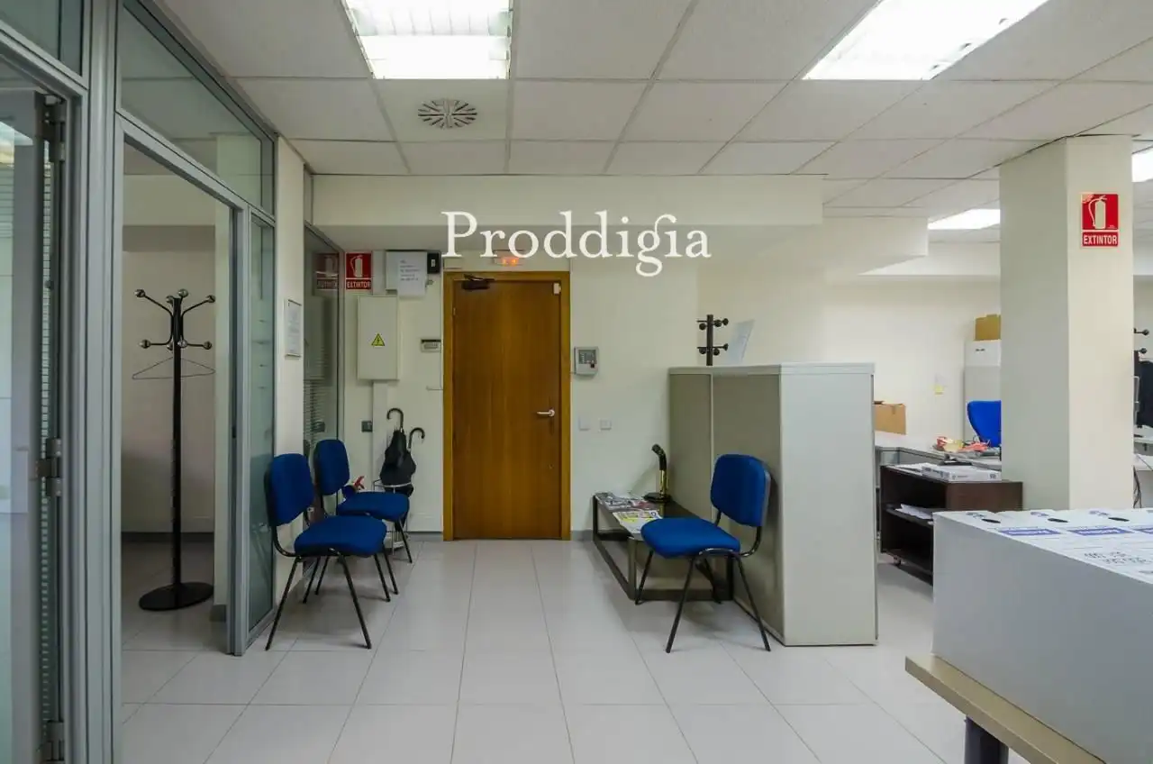 Oficina de alquiler en Barcelona con Aire acondicionado, Calefacción y Terraza
