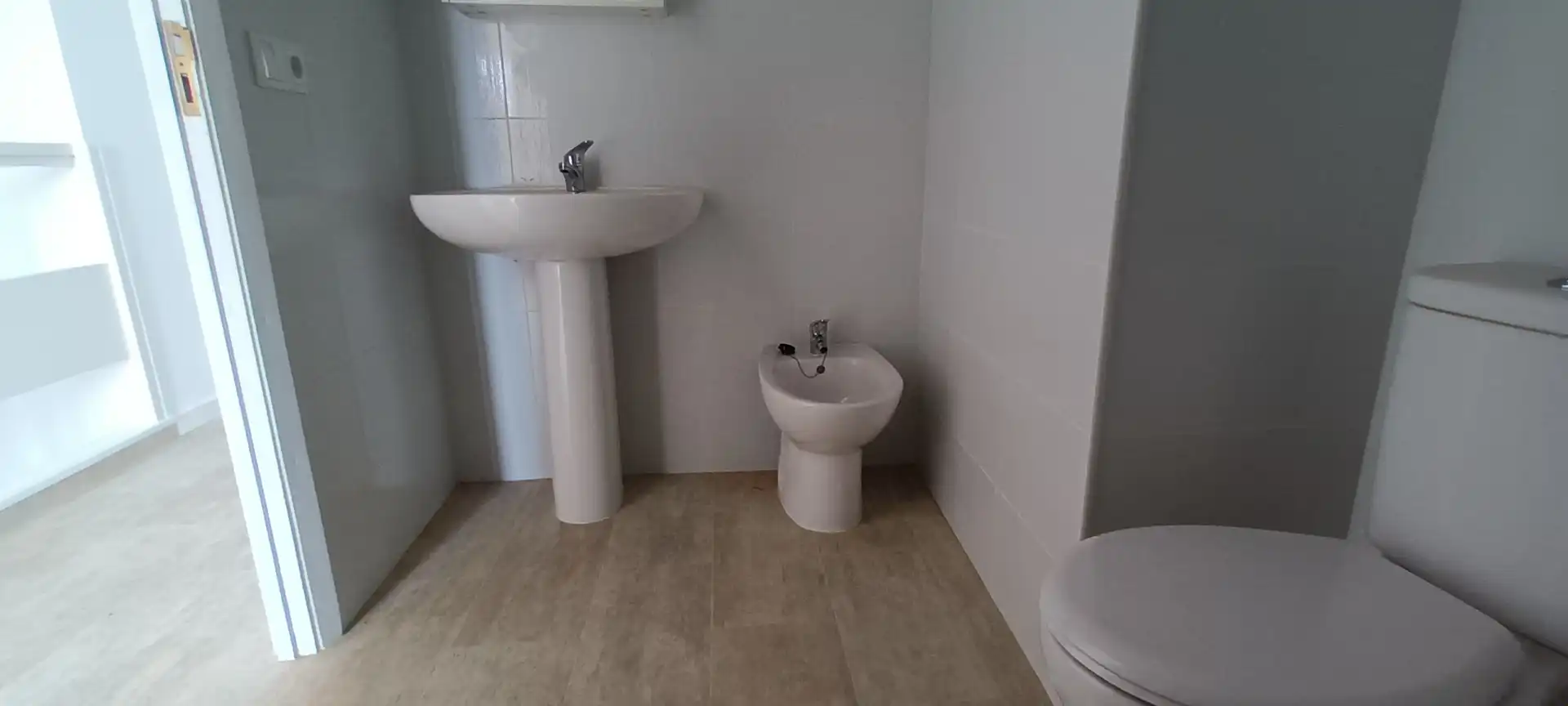 Baño de Dúplex en venta en Sanxenxo con Terraza, Balcón y Piscina comunitaria