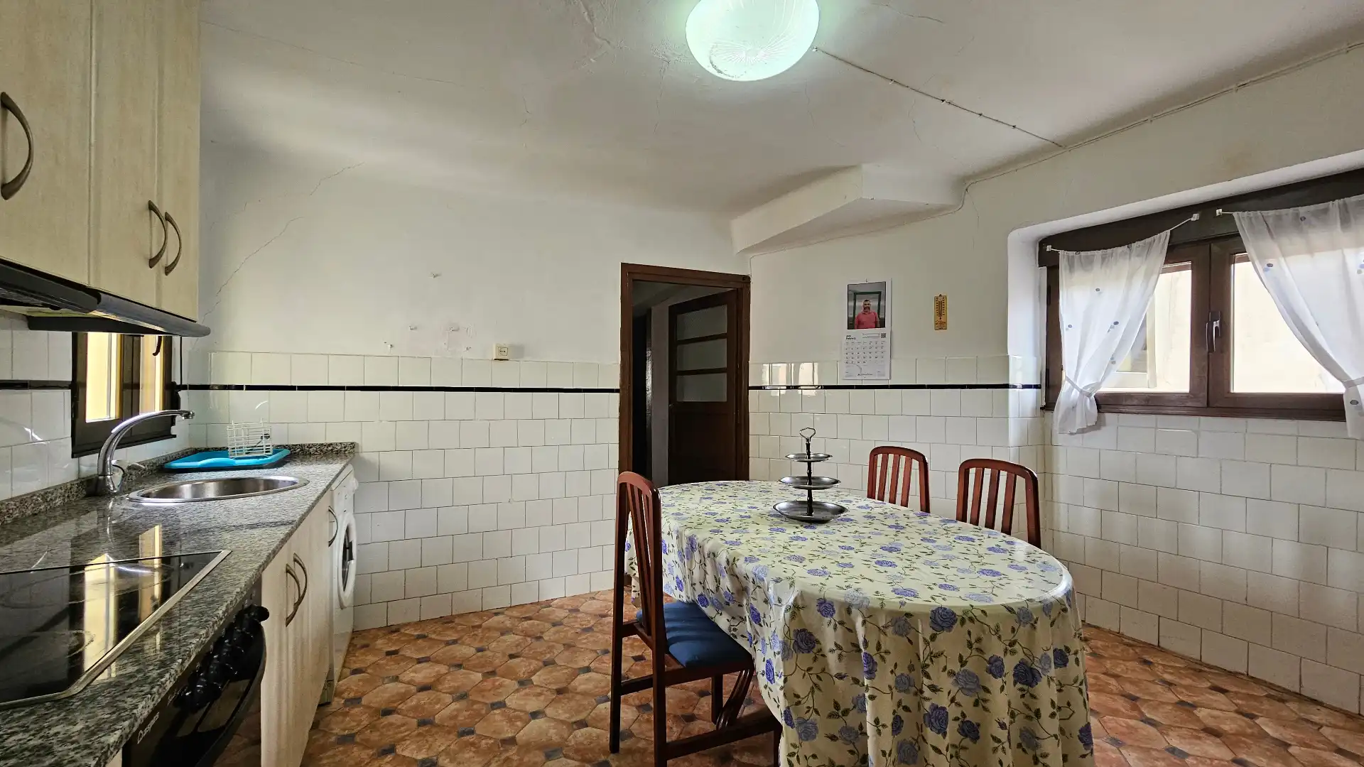 Cuina de Casa o xalet en venda en Peñacerrada- Urizaharra amb Moblat