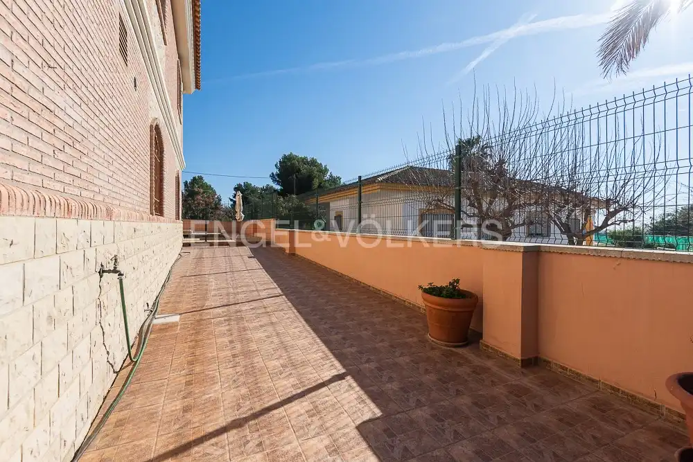 Vista exterior de Casa o chalet en venta en Náquera con Aire acondicionado, Calefacción y Jardín privado