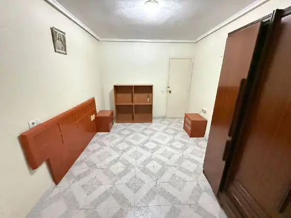 Dormitori de Pis en venda en Elche / Elx