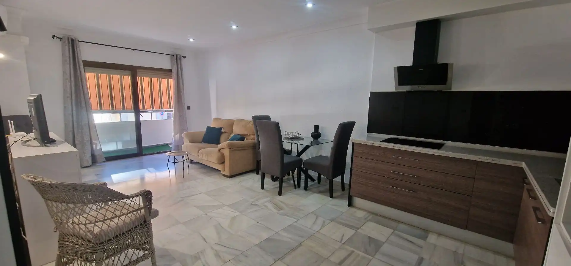 Sala de estar de Apartamento en venta en Garrucha con Aire acondicionado, Calefacción y Terraza