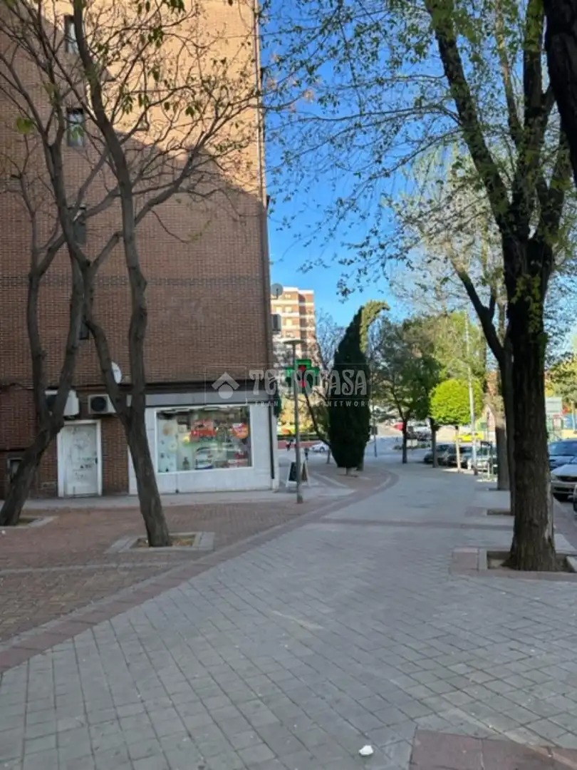 Exterior view of Garage for sale in Fuenlabrada