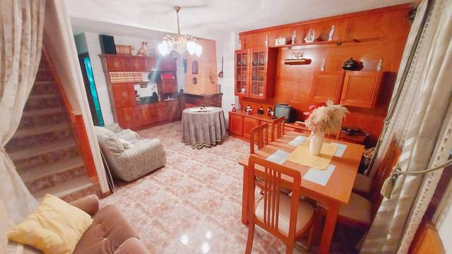 Casa adosada en Venta en Calle del Horno en Caspueñas