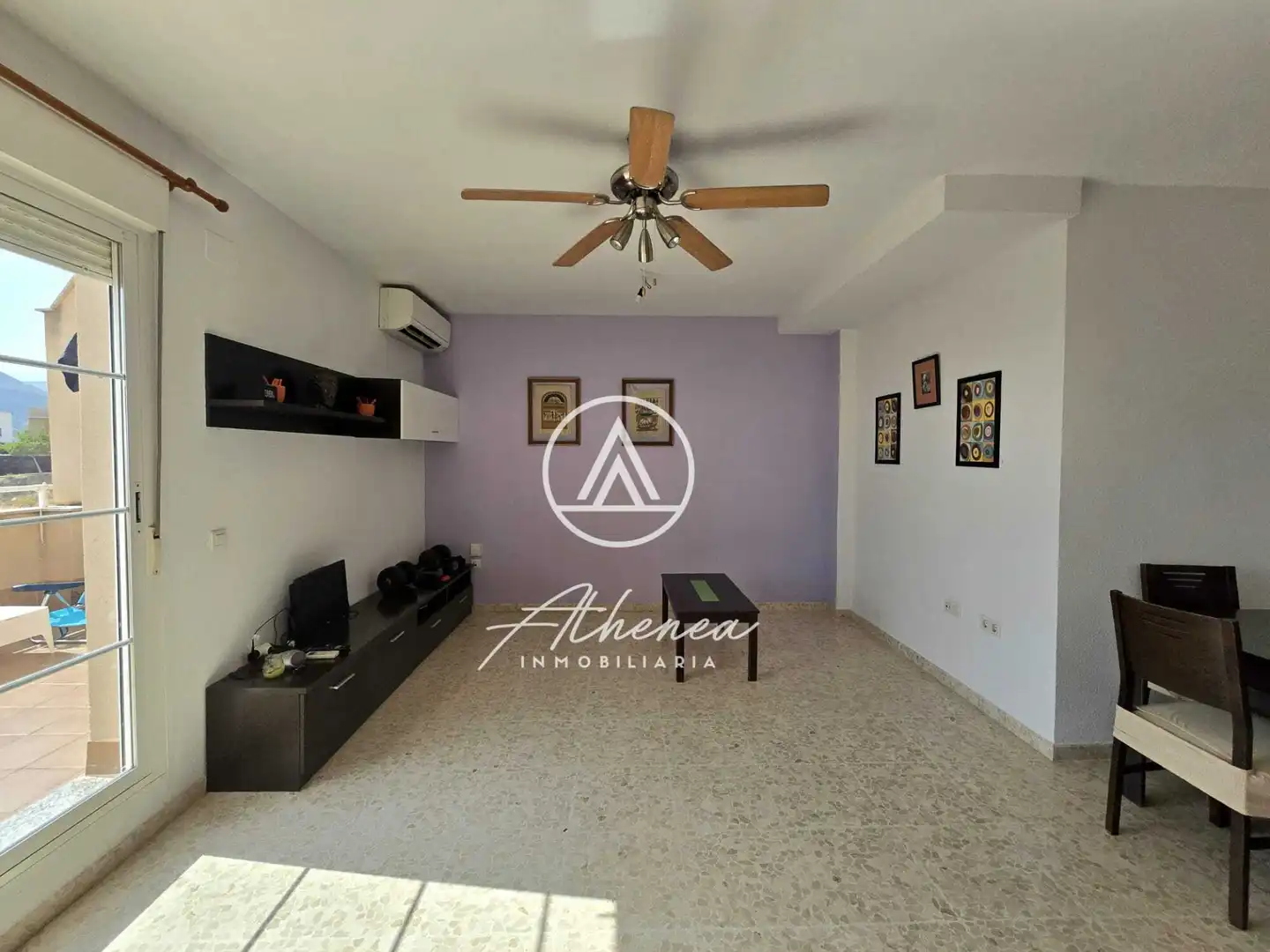 Sala de estar de Piso en venta en Roquetas de Mar con Aire acondicionado, Calefacción y Terraza