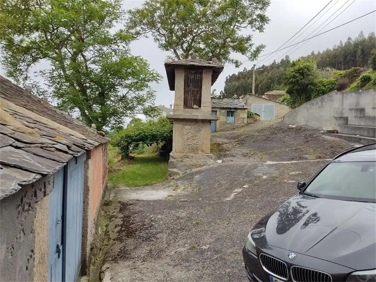 Parking de Casa o chalet de alquiler en Xove con Jardín privado, Trastero y Amueblado