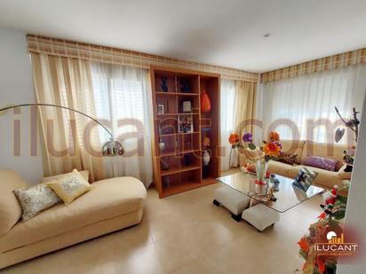 Living room of Single-family semi-detached for sale in Alicante / Alacant  with Terrace