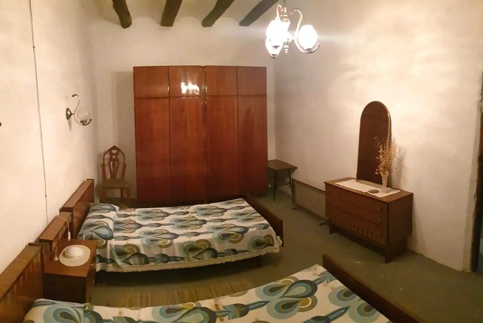 Habitación de Finca rústica en venta en Castejón de las Armas con Terraza, Trastero y Amueblado