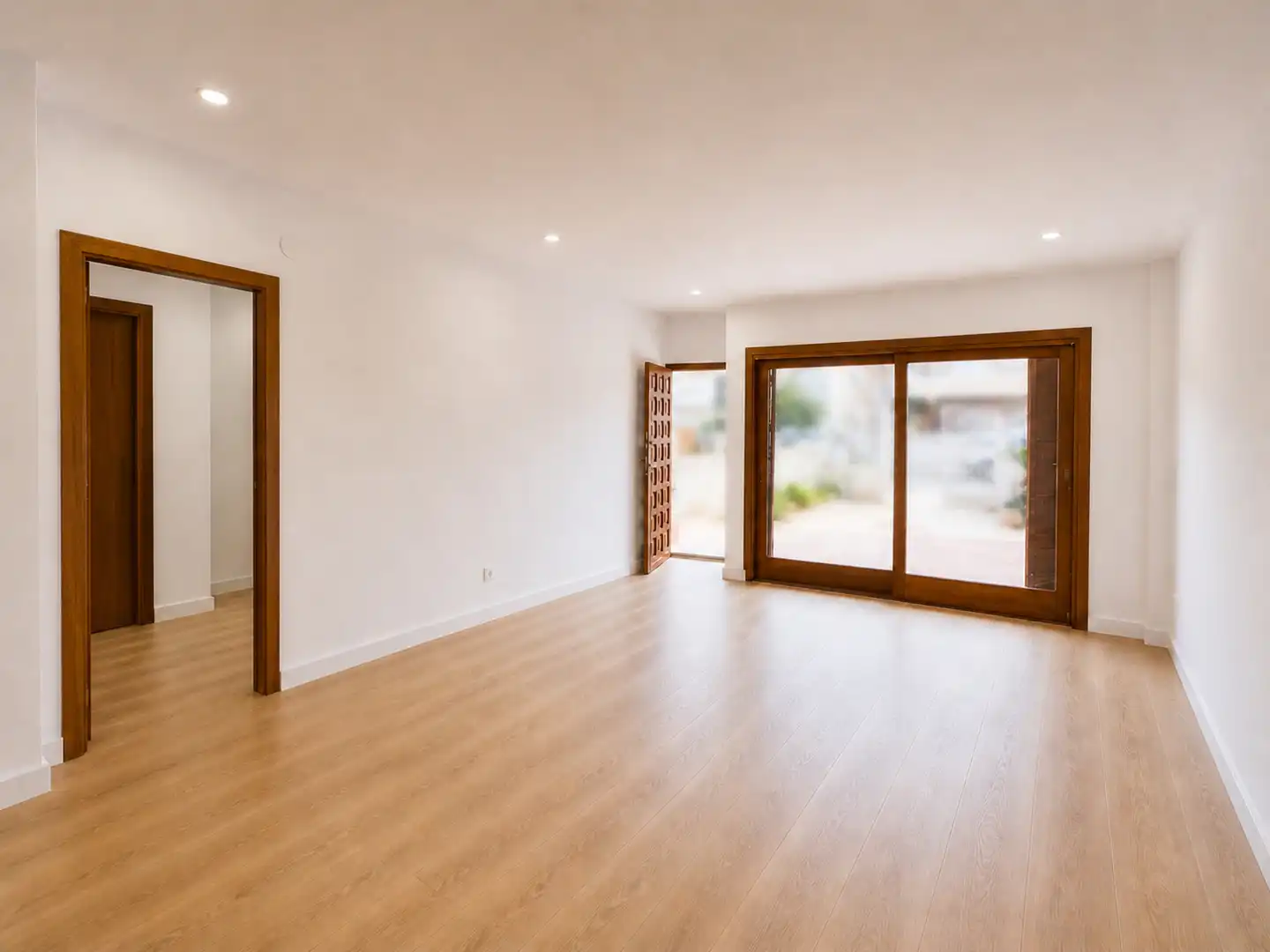 Flat for sale in Los Alcázares  with Private garden, Terrace and Furnished