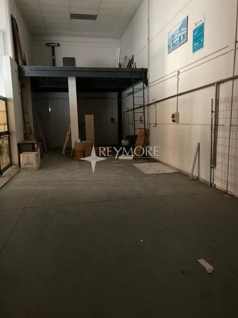 Local comercial de lloguer a Periurbano Este - Campiña, imagen 12