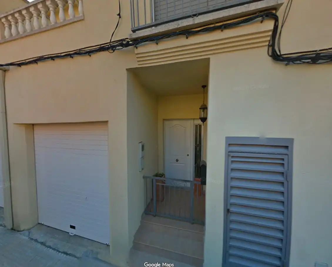 Casa a schiera in vendita a Carrer de Buenos Aires 9, imagen 2