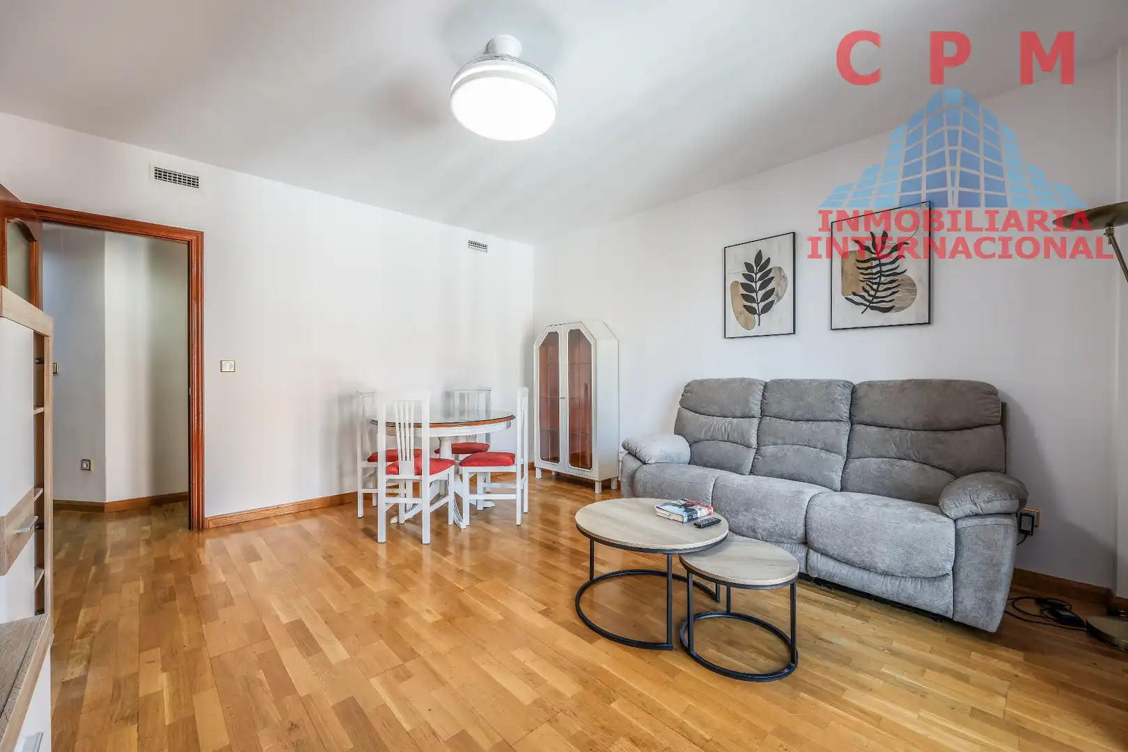Sala d'estar de Pis de lloguer en Madrid amb Aire condicionat, Calefacció i Parquet