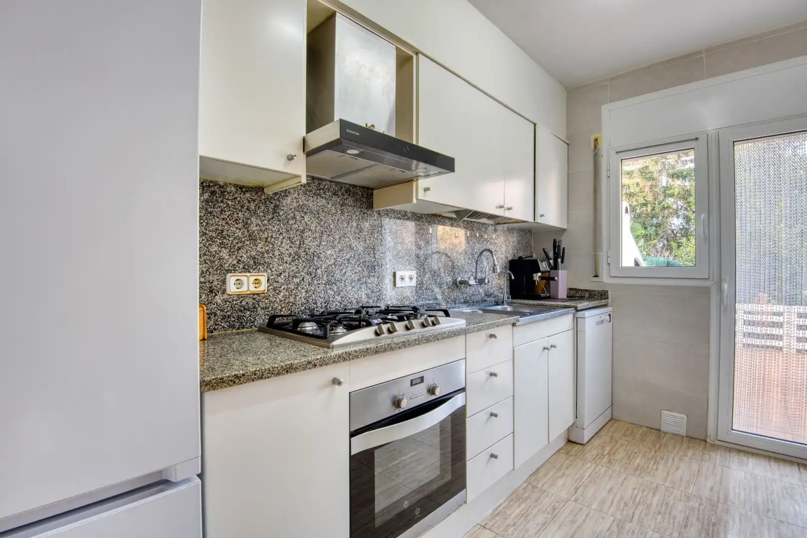 Cocina de Casa adosada en venta en Santa Cristina d'Aro con Calefacción, Jardín privado y Terraza