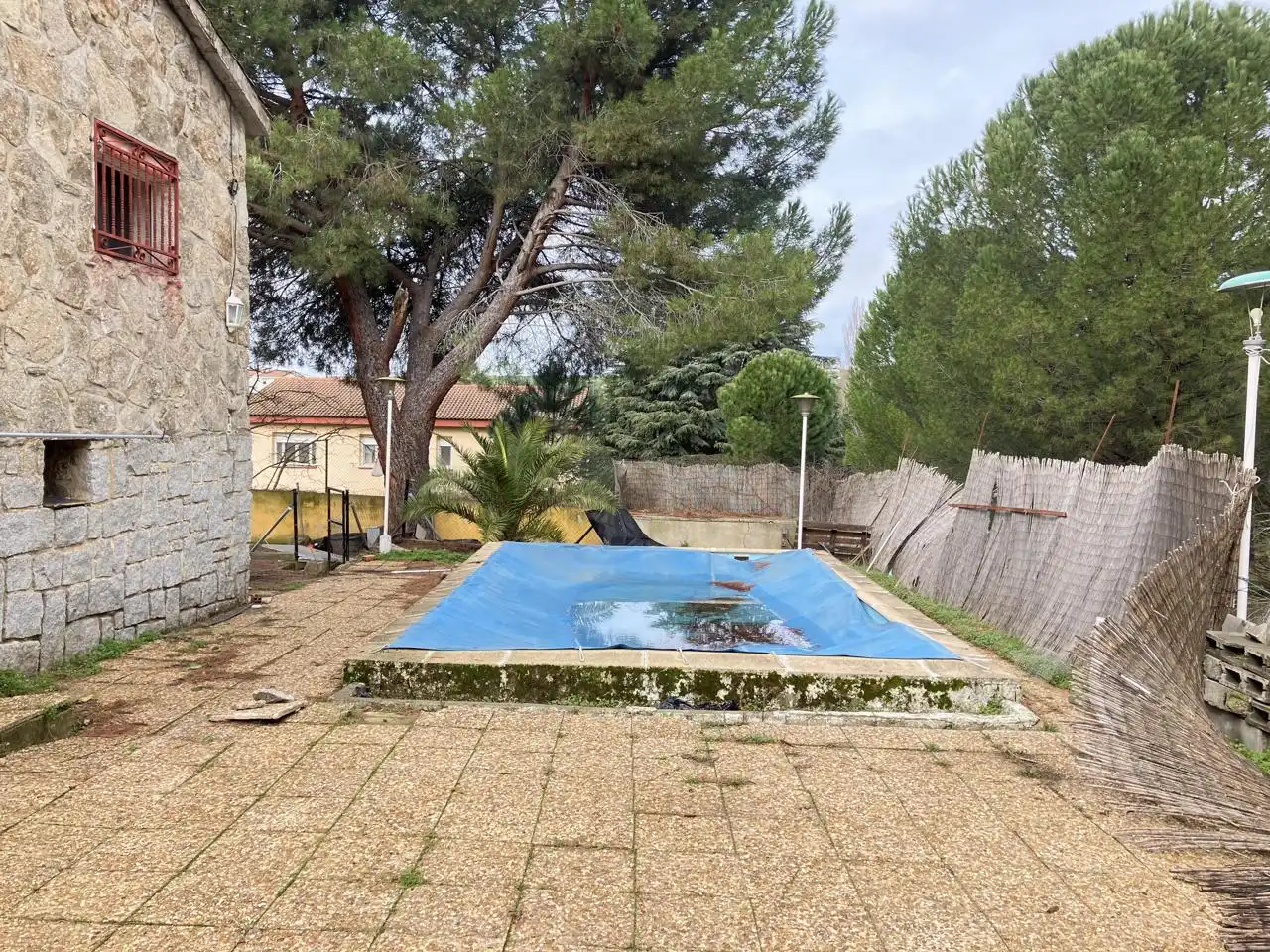 Piscina de Casa o xalet en venda en Pelayos de la Presa amb Jardí privat, Terrassa i Piscina