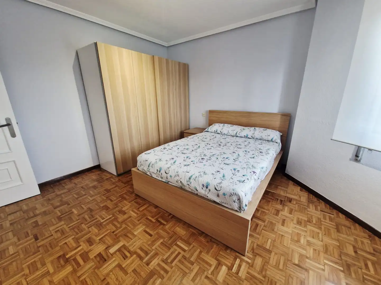 Schlafzimmer von Wohnung zur Miete in Castrillón mit Heizung und Parkett