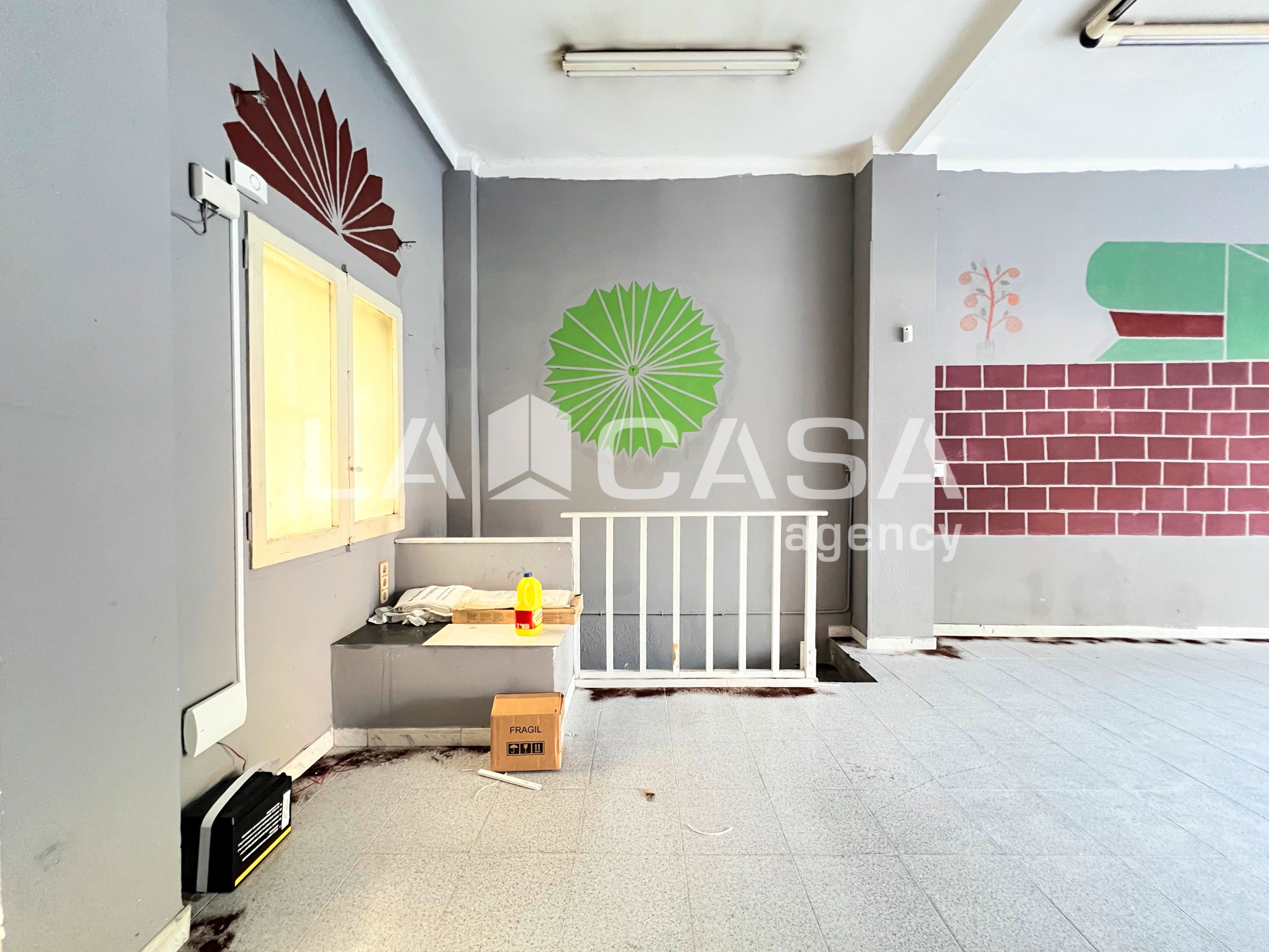 Premises for sale in Badalona