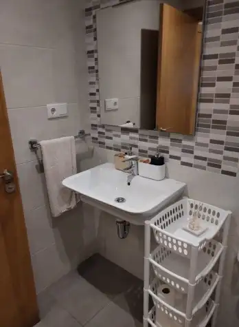 Bany de Apartament de lloguer en Oeste