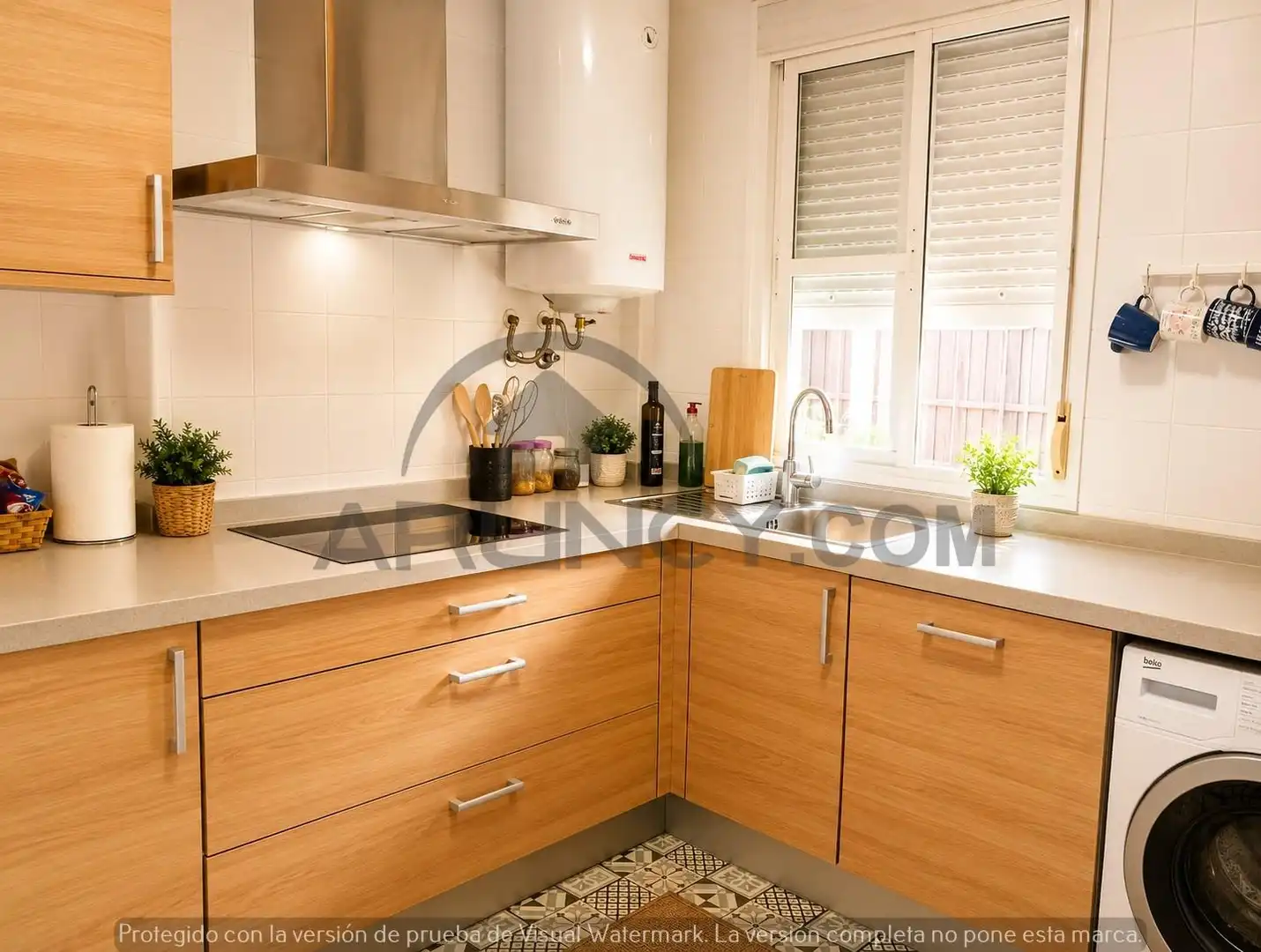 Cocina de Casa adosada en venta en Alcalá de Guadaira con Aire acondicionado, Calefacción y Jardín privado