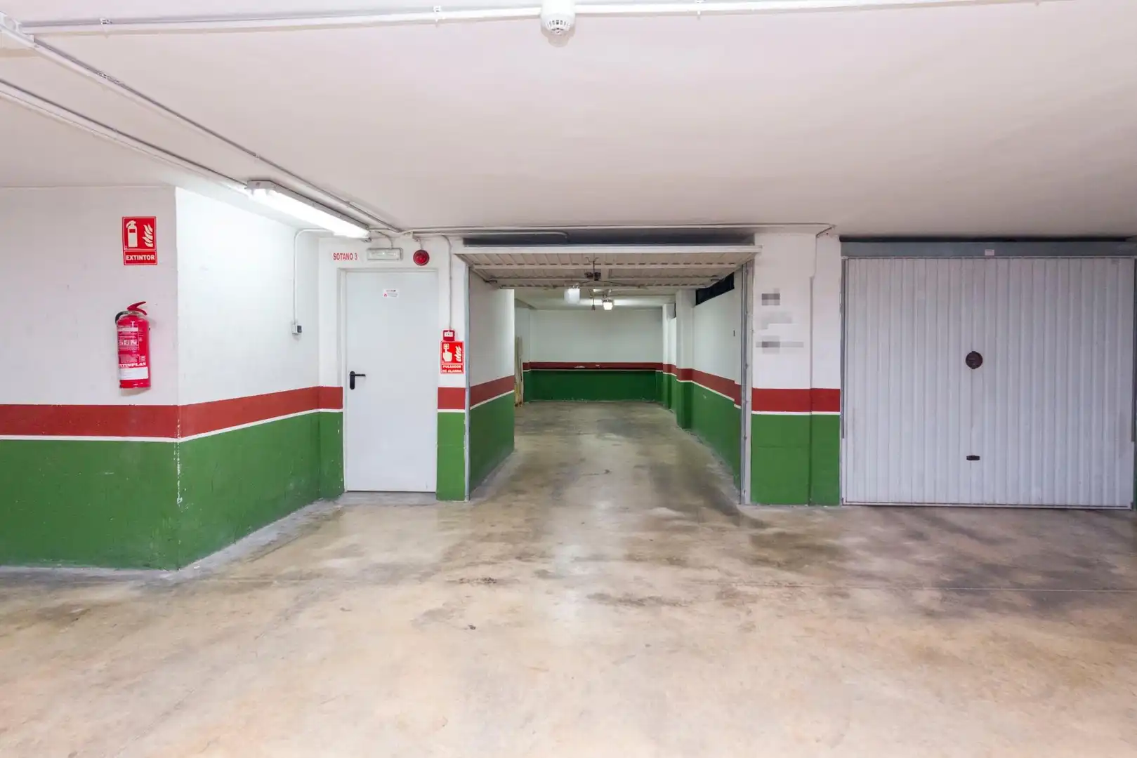 Parking of Attic for sale in Castellón de la Plana / Castelló de la Plana  with Air Conditioner, Heating and Terrace