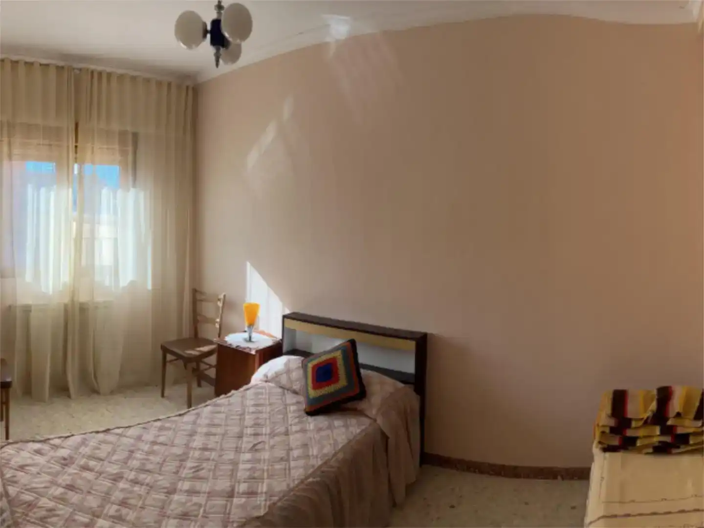 Habitación de Piso en venta en Turleque con Trastero y Amueblado
