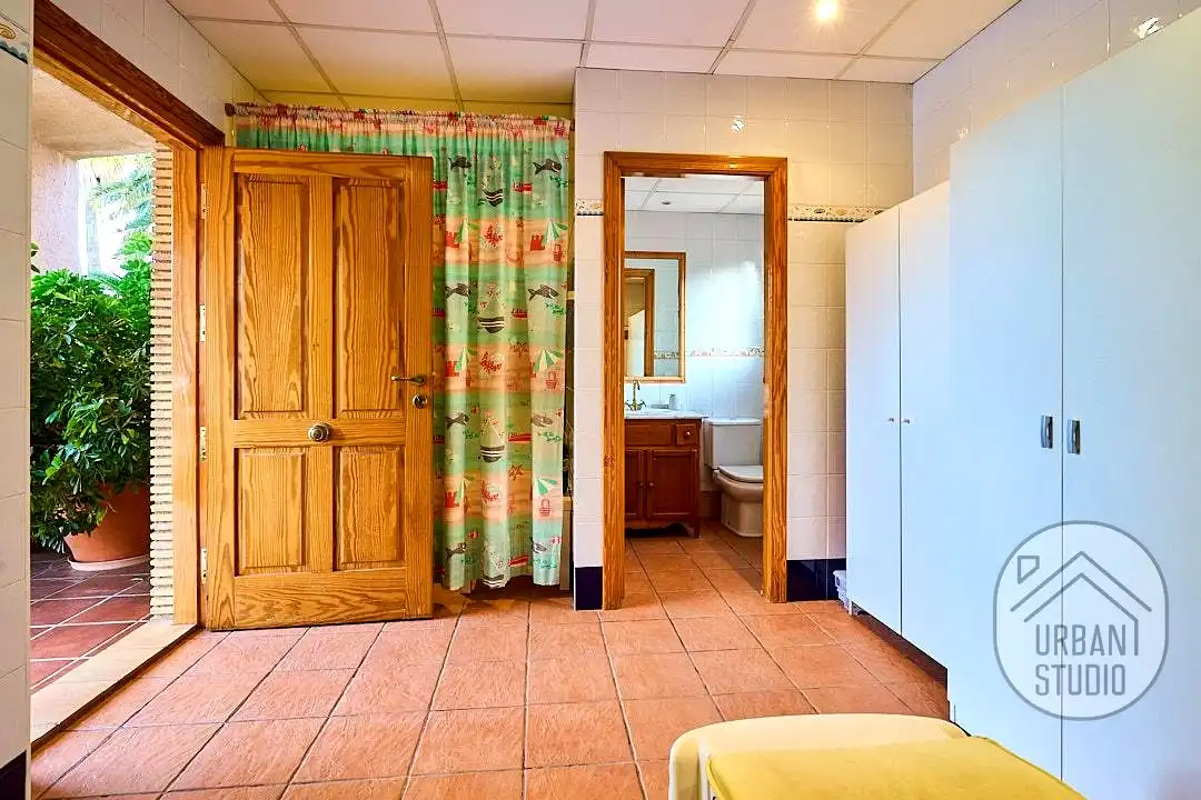 Bathroom of Houses for sale in Cocentaina  with Heating, Terrace and Swimming Pool