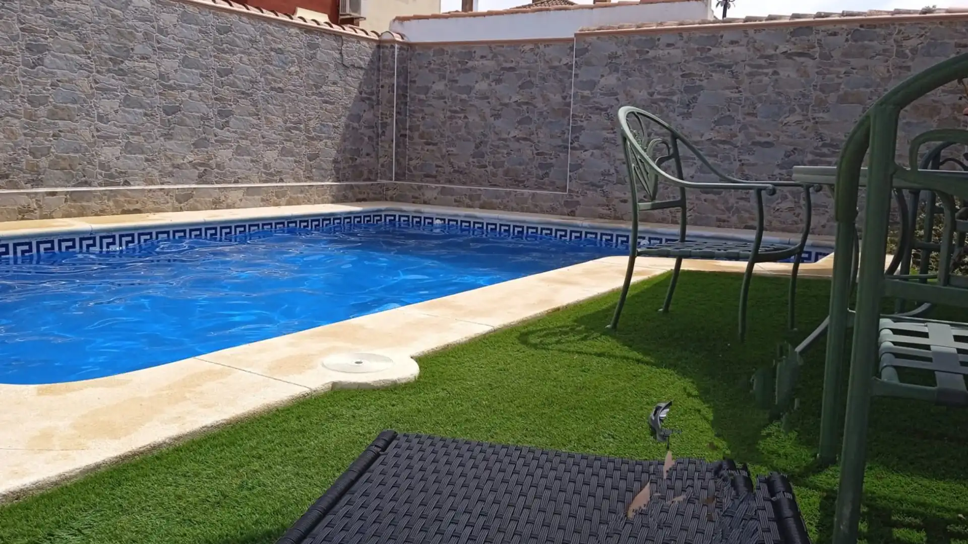 Piscina de Casa adosada en venta en Castilleja de Guzmán con Aire acondicionado, Calefacción y Terraza