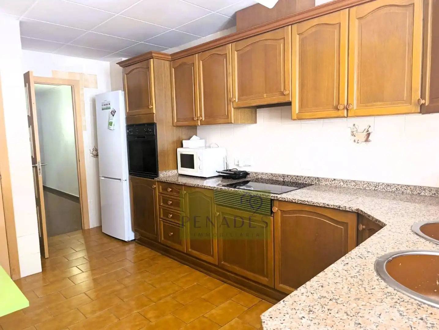Cuina de Pis per a compartir en Ontinyent amb Aire condicionat, Calefacció i Terrassa