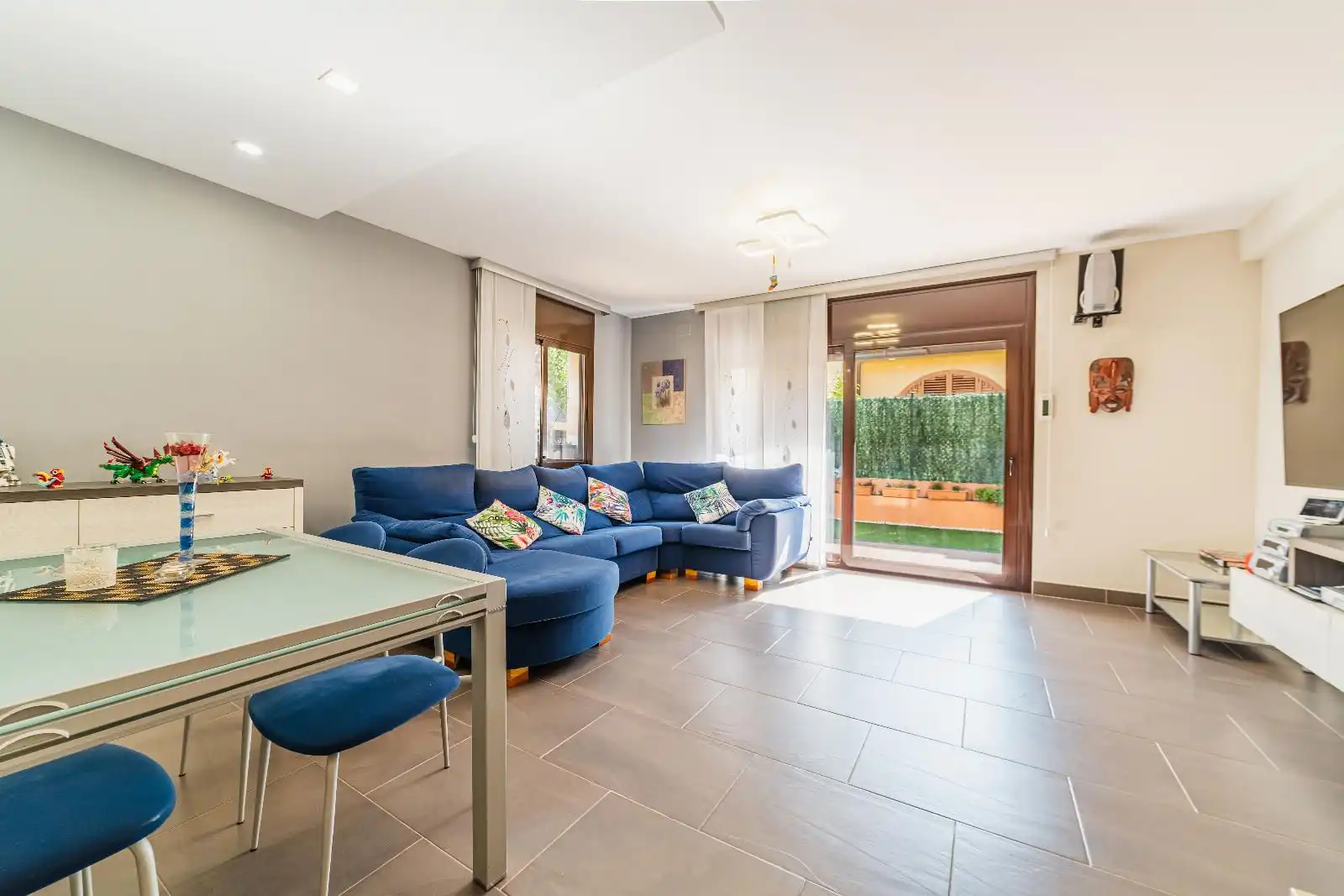 Casa amb jardí en venda a Esteve Albert i corp, imagen 4