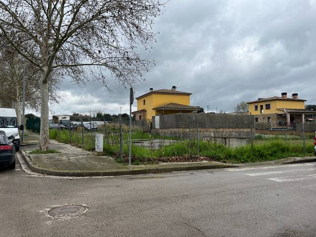 Terreno residencial en Venta en Carrer Bon Repos, 20 en Sant Jordi Desvalls