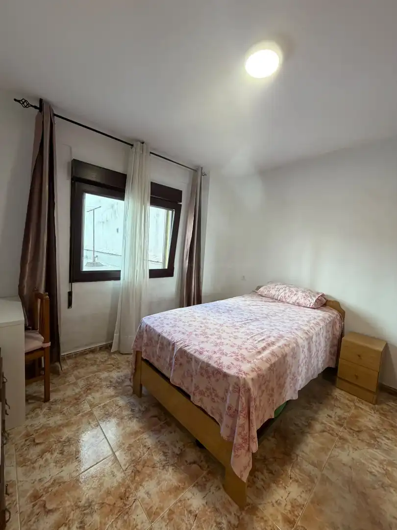 Bedroom of Flat for sale in Gijón   with Heating and Parquet flooring