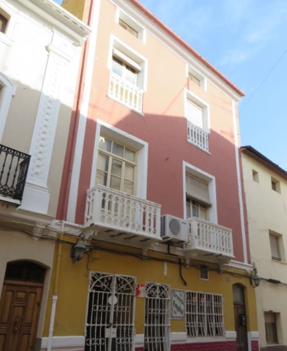 Casa adosada en venda a C/ Empedra, Ayora