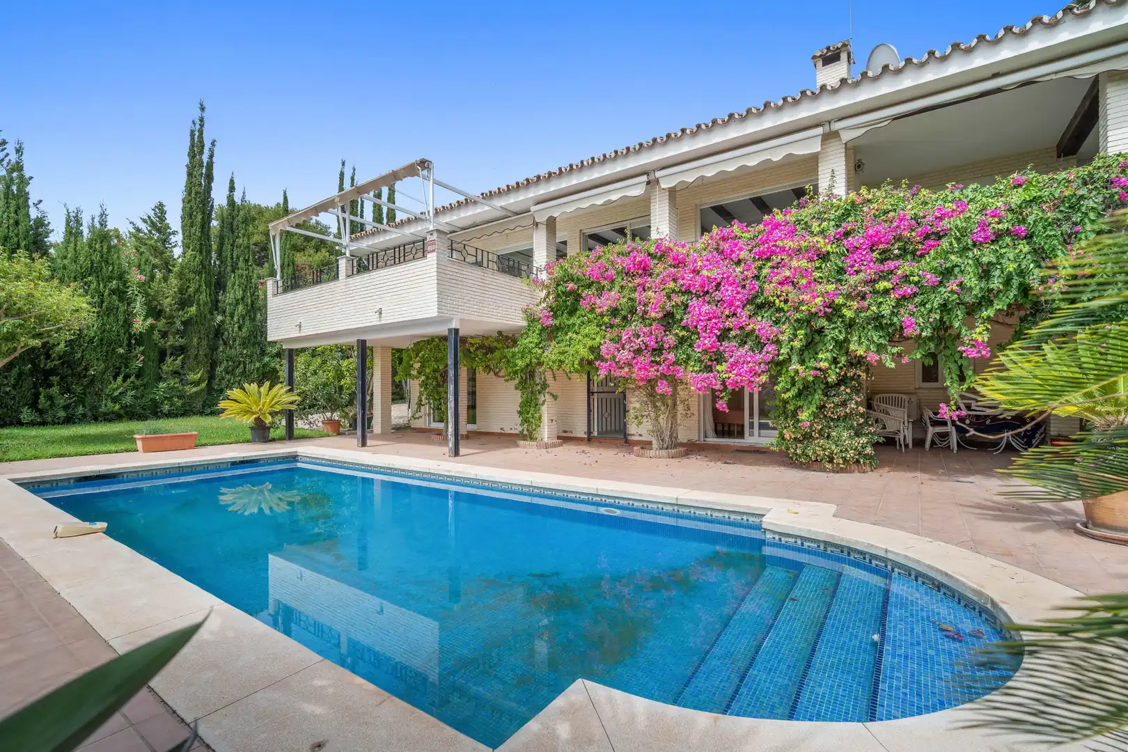 Haus mit Terrasse zum Verkauf in San Pedro de Alcántara