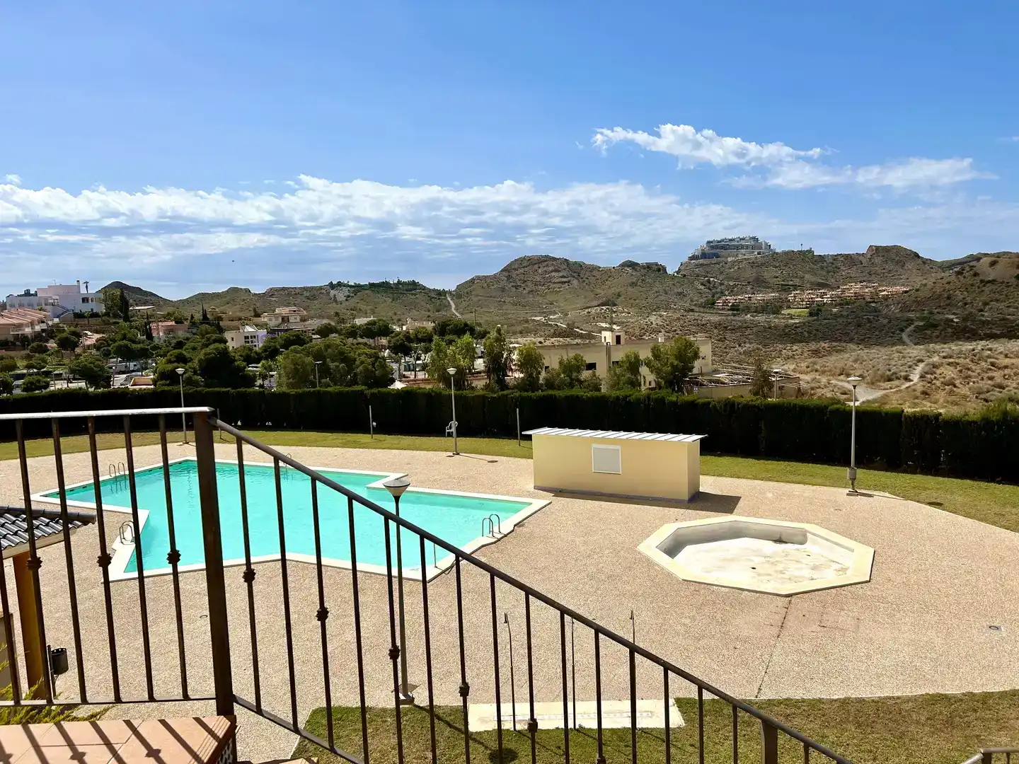 Piscina de Planta baixa en venda en Águilas amb Aire condicionat, Piscina i Balcó