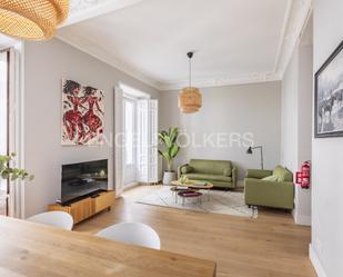 Living room of Apartment for sale in  Madrid Capital  with Air Conditioner and Balcony