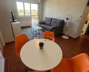 Dormitori de Apartament en venda en Mansilla de las Mulas amb Calefacció i Terrassa
