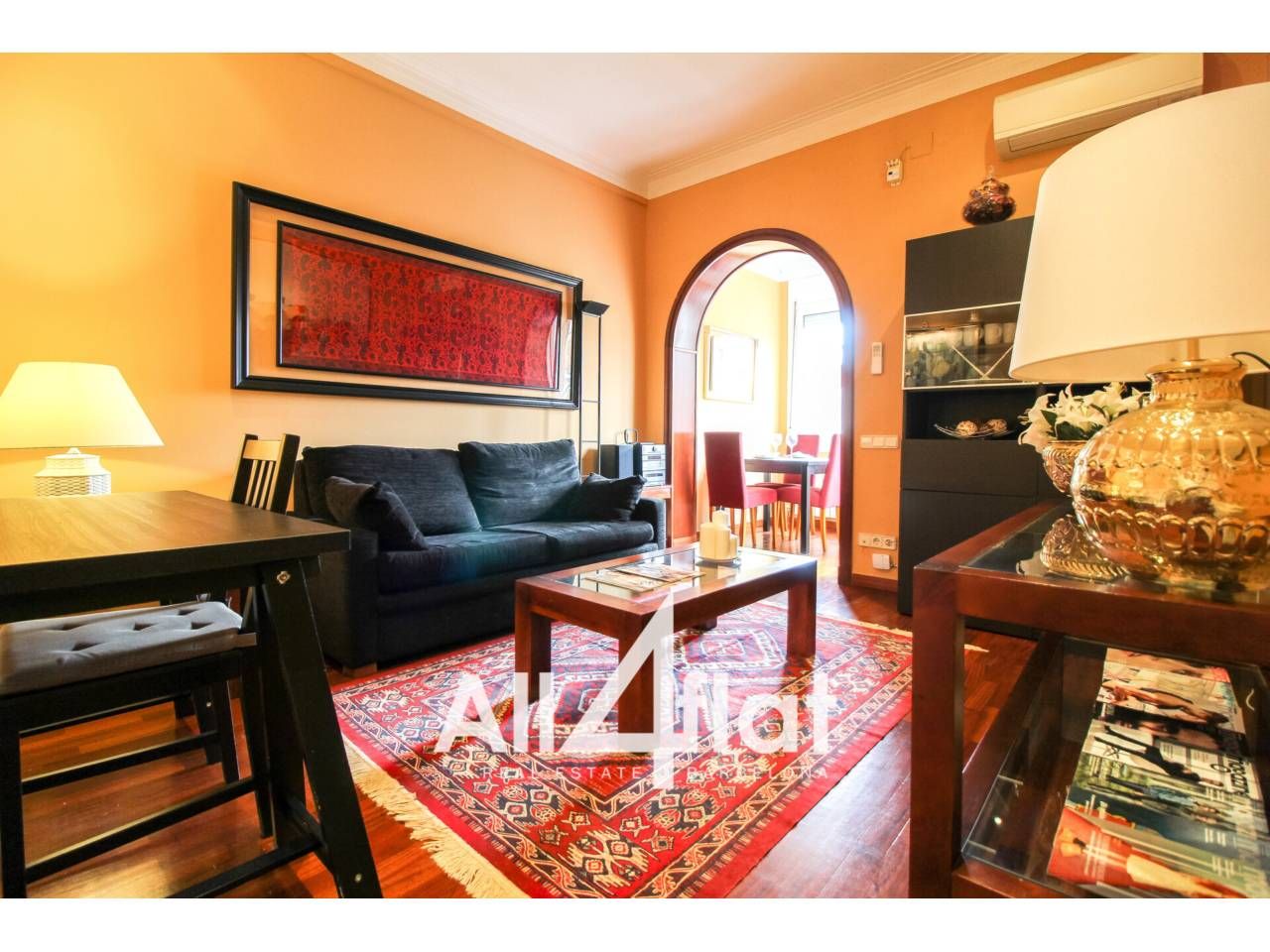 Sala d'estar de Pis de lloguer en  Barcelona Capital amb Aire condicionat, Calefacció i Parquet