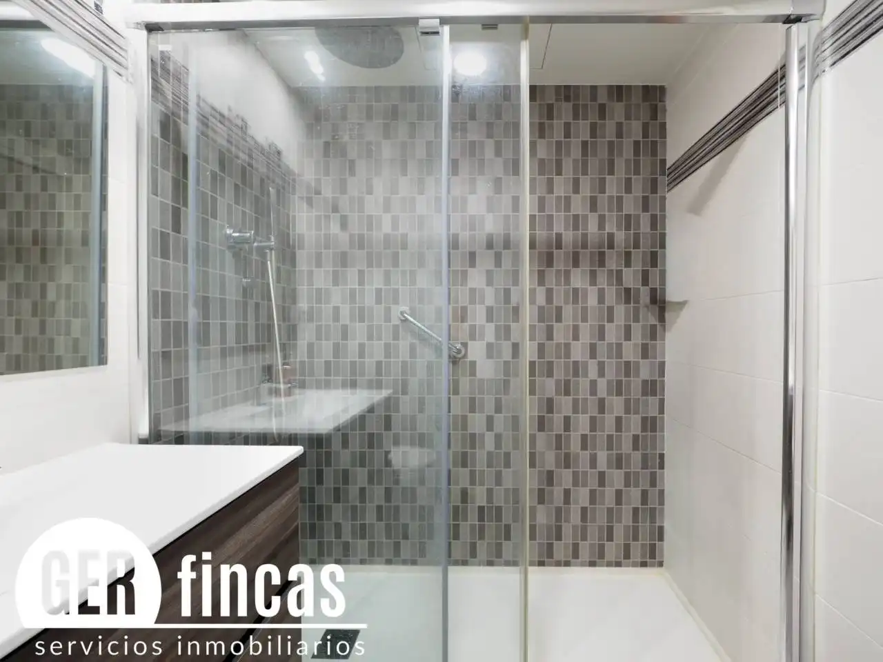 Flat with terrace for sale in Calle Sant Marc, imagen 17
