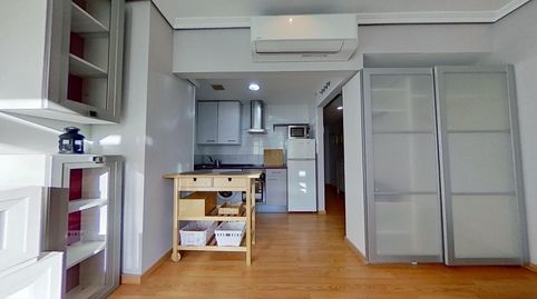 Foto 3 de Apartamento de alquiler en Calle Bausa, Costillares, Madrid Capital