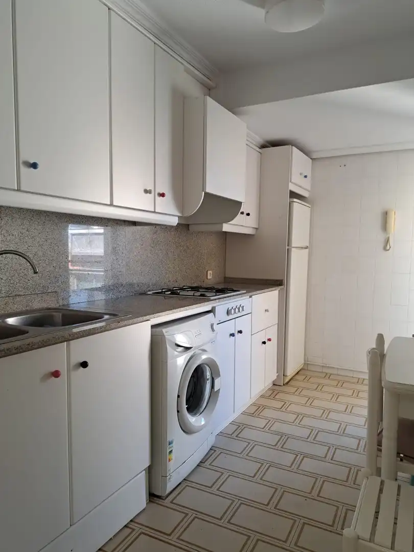 Cuina de Pis en venda en Murcia amb Aire condicionat