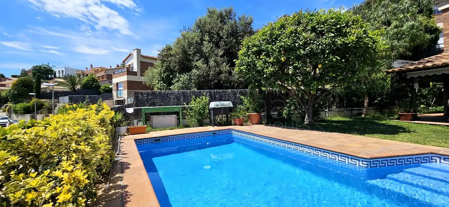 Casa o xalet de lloguer a Canet de Mar