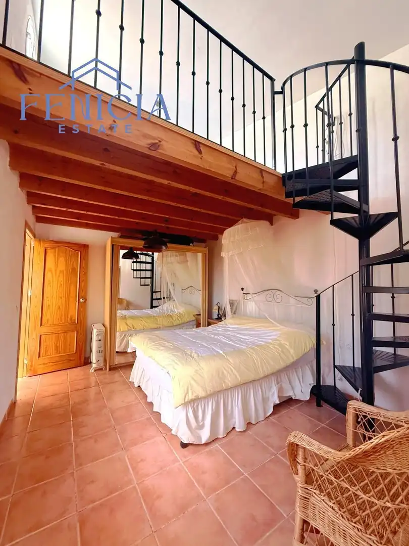 Habitación de Casa o chalet en venta en Almuñécar con Terraza, Trastero y Piscina