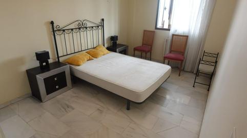 Foto 4 de Piso de alquiler en Calle Profesor Motos Guirao, 2, Centro - Sagrario,  Granada Capital