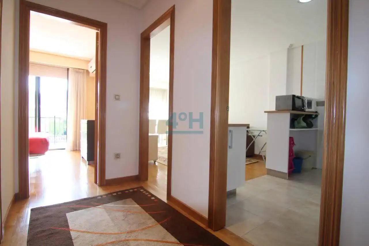 Study for rent in Ourense Capital   with Air Conditioner, Heating and Parquet flooring