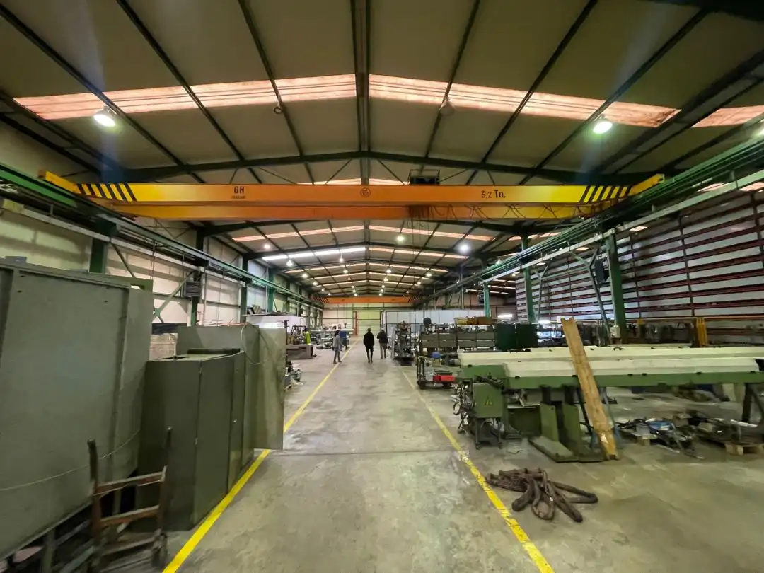 Industrial building for sale in Itziar Bidea 38