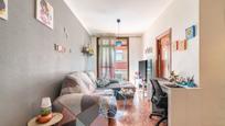 Living room of Flat for sale in  Barcelona Capital  with Oven and Balcony