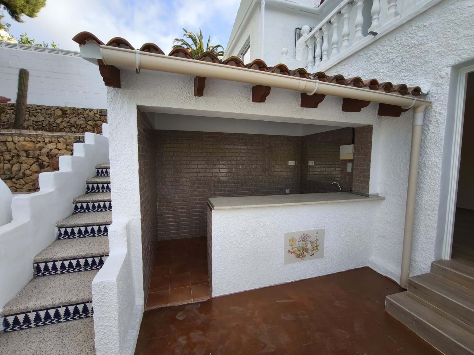 Terrassa de Casa o xalet en venda en La Nucia amb Terrassa i Piscina