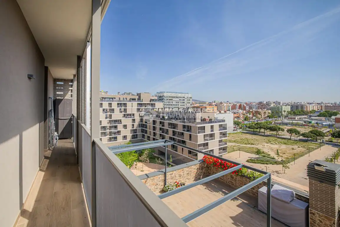 Terrassa de Pis en venda en L'Hospitalet de Llobregat amb Traster i Balcó