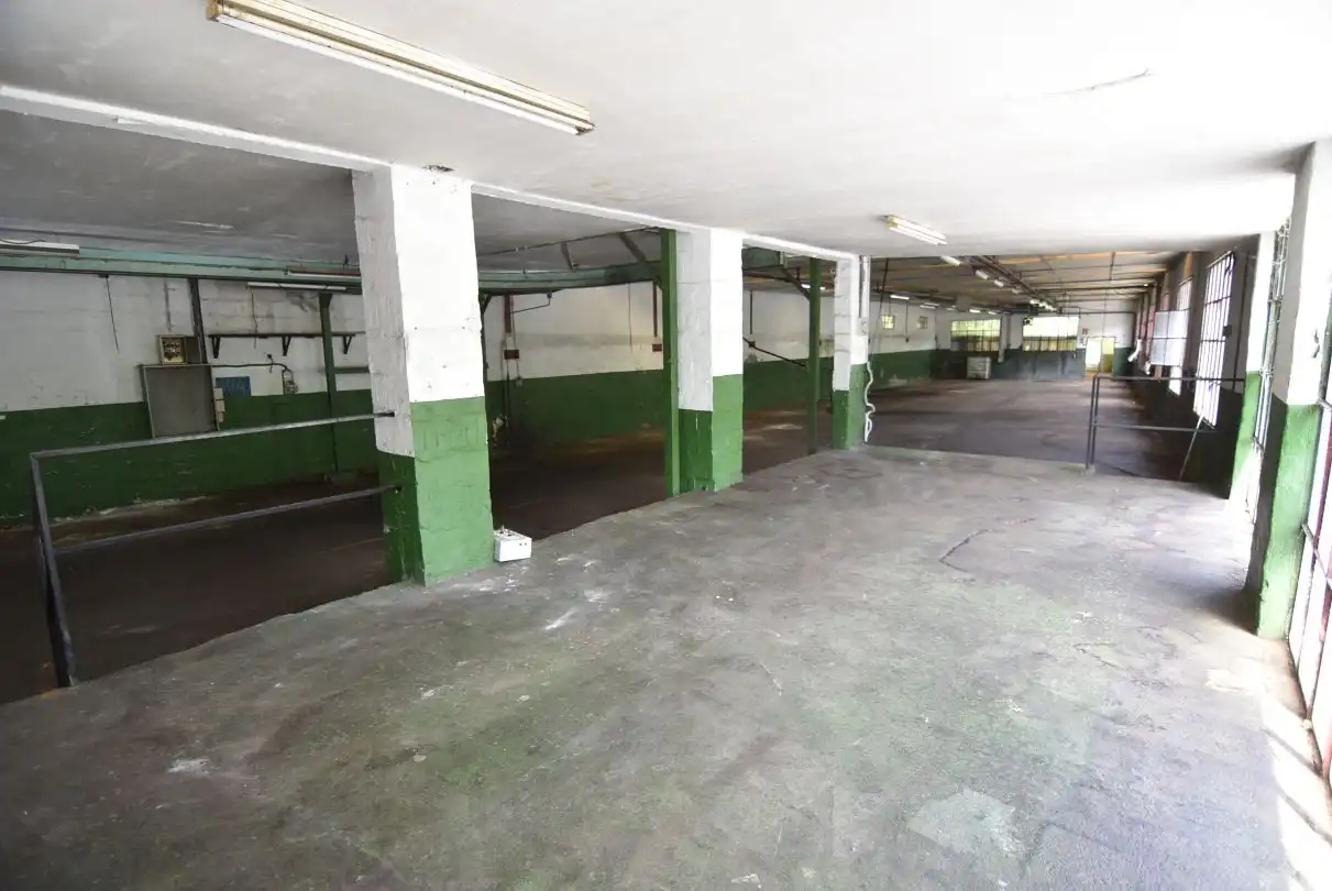 Parking de Nave industrial en venta en Soraluze / Plasencia de las Armas