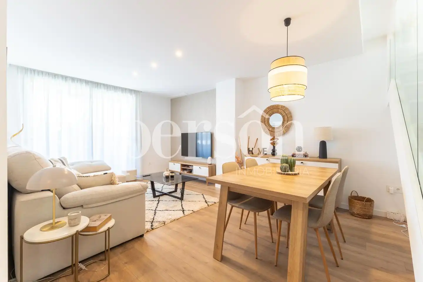 Sala de estar de Ático en venta en Torrent con Aire acondicionado, Terraza y Trastero