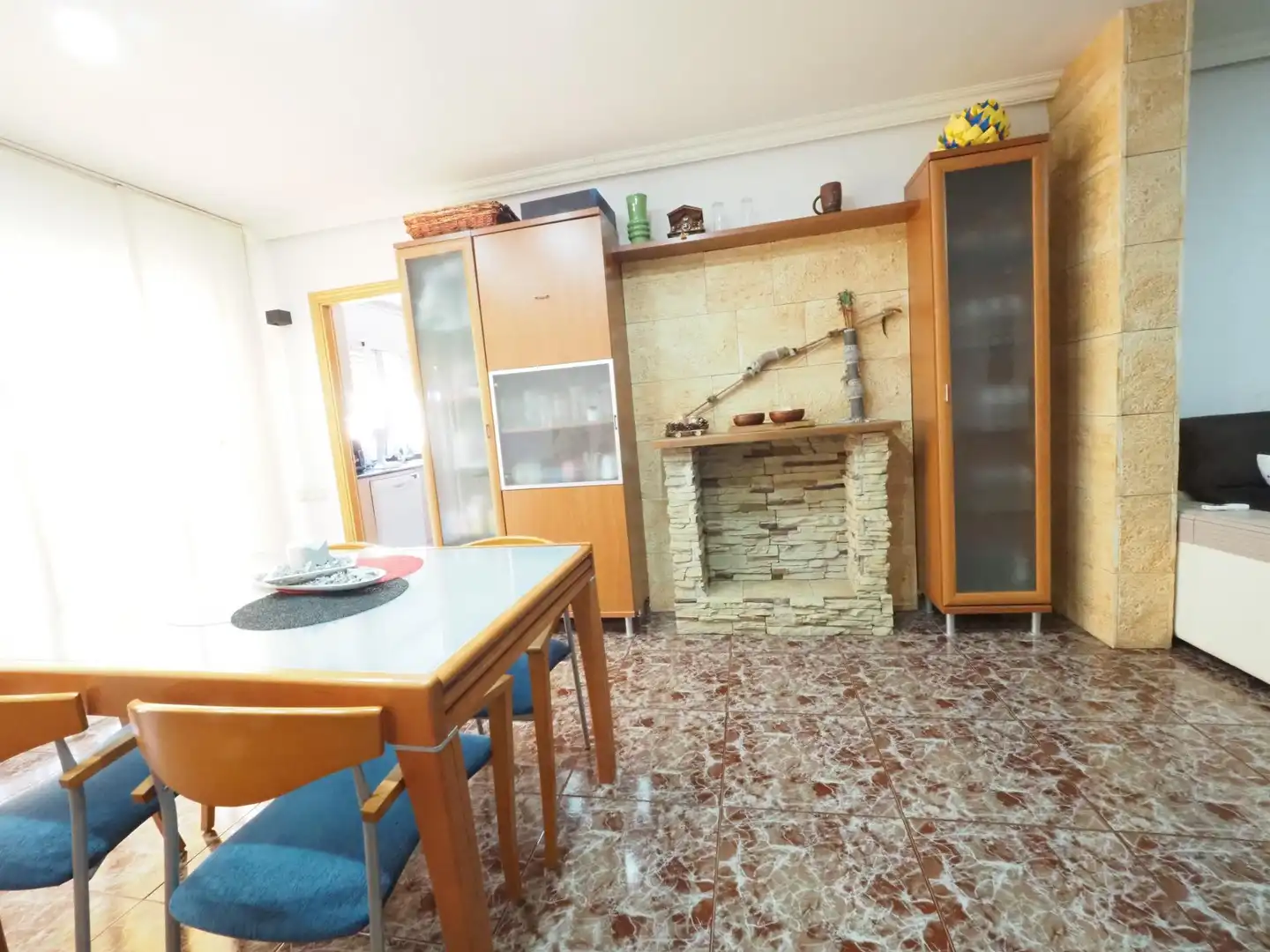 Cocina de Piso en venta en Terrassa con Calefacción y Terraza
